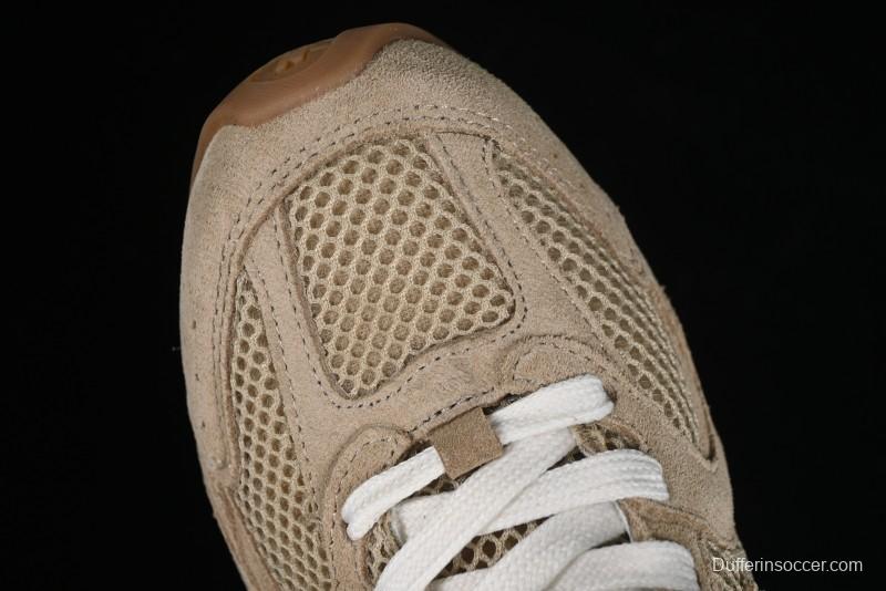 Miu Miu x New Balance 530 Low-Top Retro Running Sneakers with Dual Lace Design - G.D4