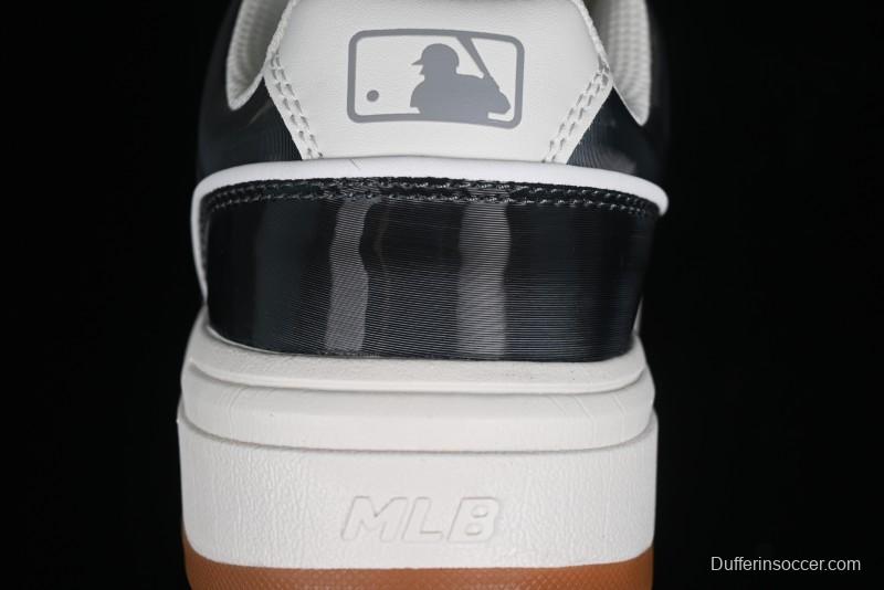 New York Yankees MLB Chunky Liner Height-Increasing Platform Sneakers - 3ASXCLH3N50BKS