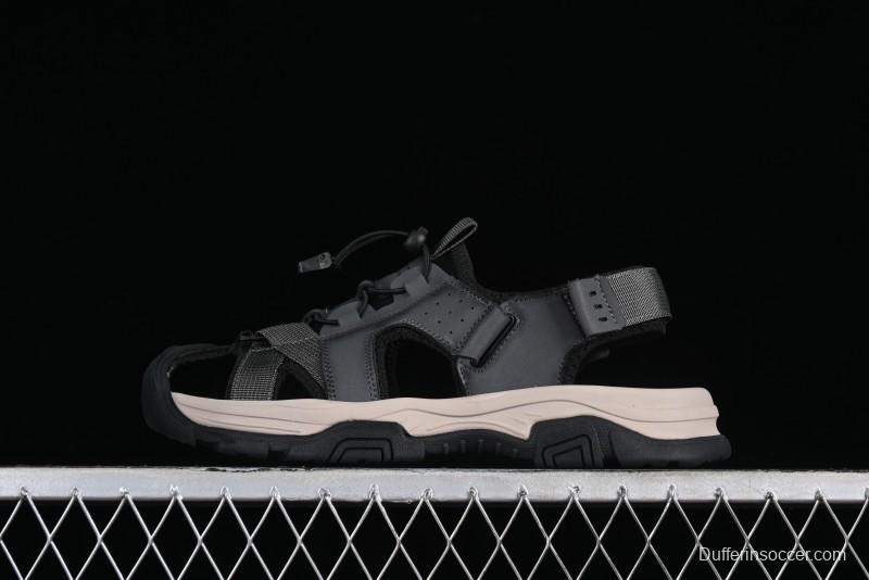 ECCO New Terrain Series Outdoor Closed-Toe Sandals Water Shoes with Breathable Design - 63890301002