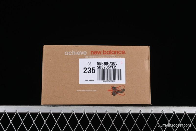New Balance CRV CAP V2 Casual Sneakers with Flat Sole and Mesh Upper - SD3205YE2