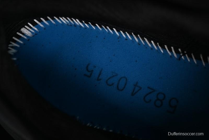 Asics Gel-Kayano 31 Running Shoes with Enhanced Cushioning and Breathable Design - 1011B867-001