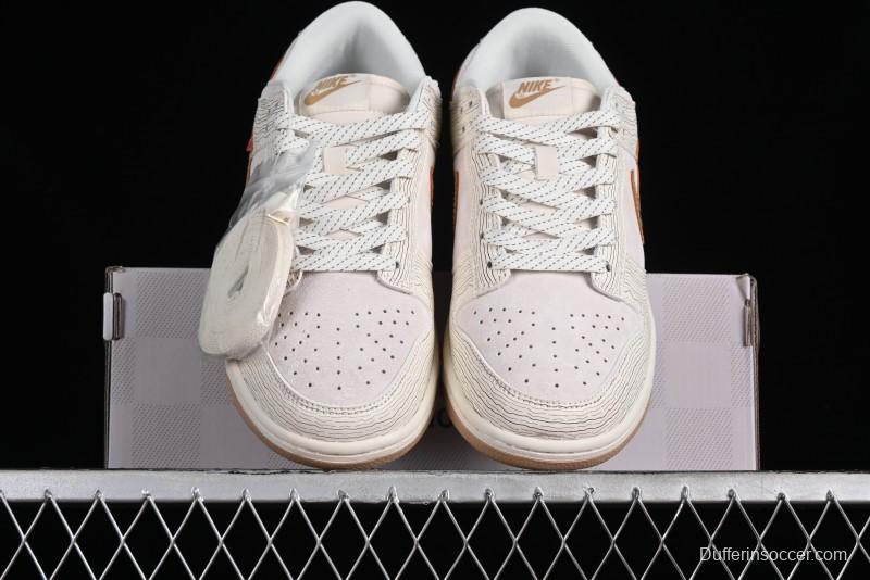 Supreme x Nike Dunk Low SB Skate Shoes with Zoom Air Cushion - XD6188-035