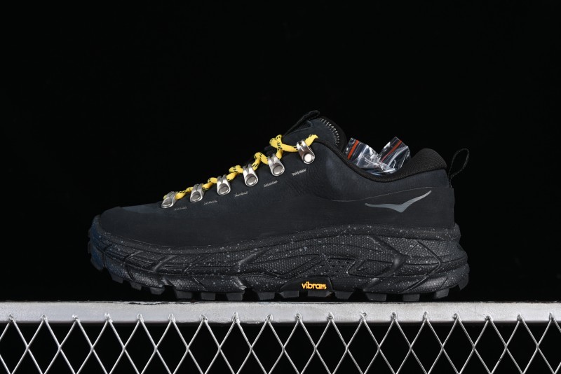 HOKA ONE ONE Tor Summit Low-Top Running Shoes with Geometric Cushioning for Stability and Traction - 1147952 BBLC