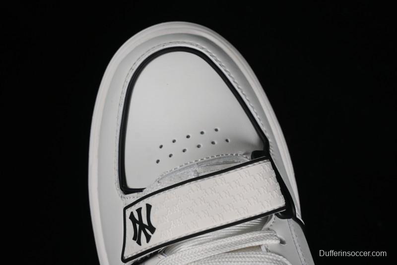 MLB Chunky Liner New York Yankees Hook & Loop Lightweight Platform Sneakers with 6cm Height Increase - 3ASXLMB3N50BKS