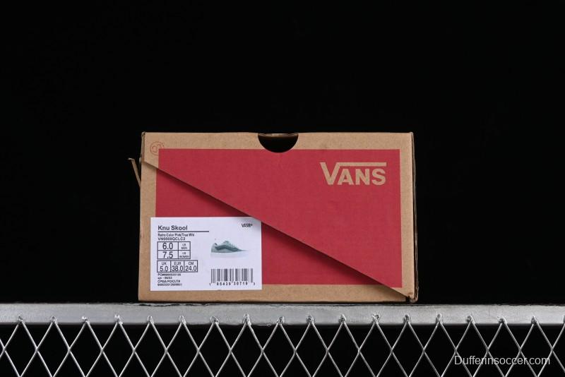 Vans Classics Knu Skool Retro Sneakers with Enlarged Toe and Thickened Tongue - VN0009QCLC2
