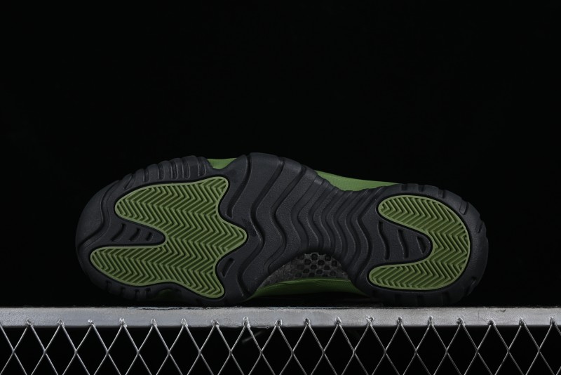 Nike Air Jordan 11 Retro High Top Basketball Shoes in Black Green - CT8012-300