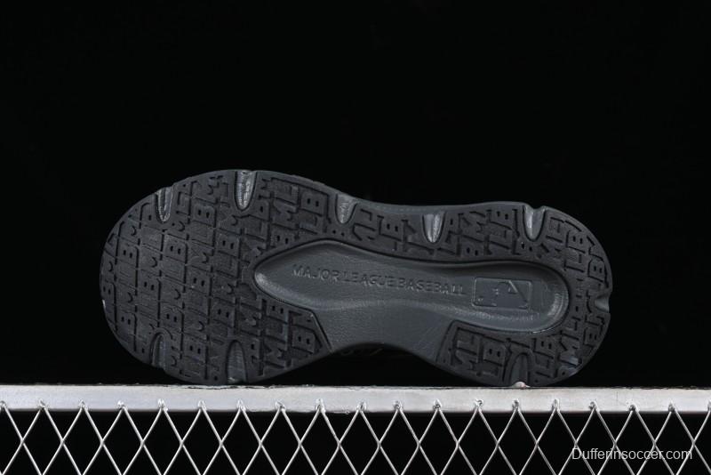 New York Yankees MLB ACE Runner Lightweight Casual Sneakers - 3ARNACE4N50BKS