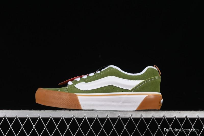 Vans Classics Knu Skool Retro Sneakers with Enlarged Toe and Thickened Sole - VN0009QCCIB