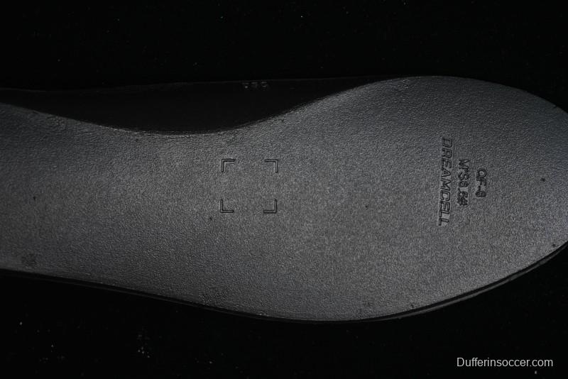 Nike Air Jordan 5 Retro Basketball Shoes in White/Silver/Black - DD0587-110