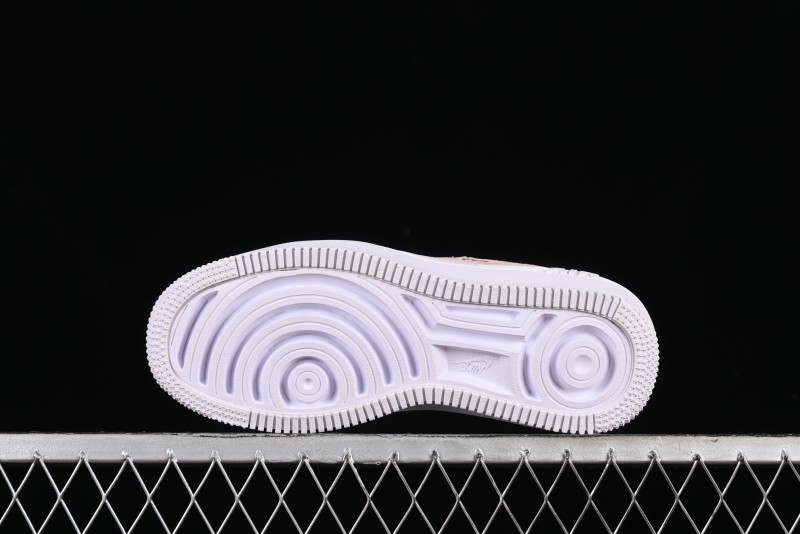 Nike Air Force 1 PLT Low-Top Casual Sneakers with Speed-Inspired Swoosh Design - DJ9946-602