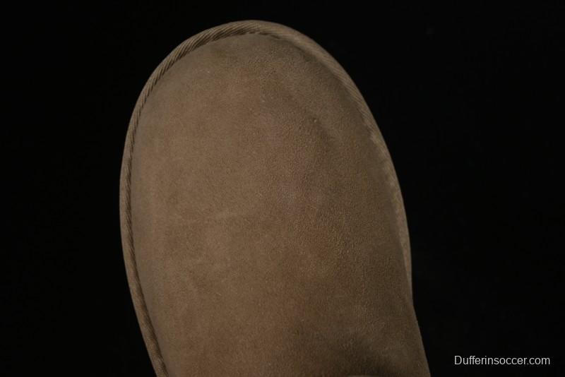 UGG Classic Ultra Mini Short Boots with Genuine Australian Sheepskin and TREADLITE Outsole - 1116109