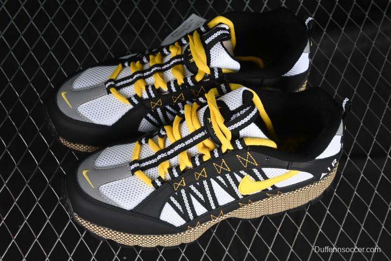 Nike Air Humara Retro Trail Running Shoes with 1990s Outdoor Style - AJ1102-001