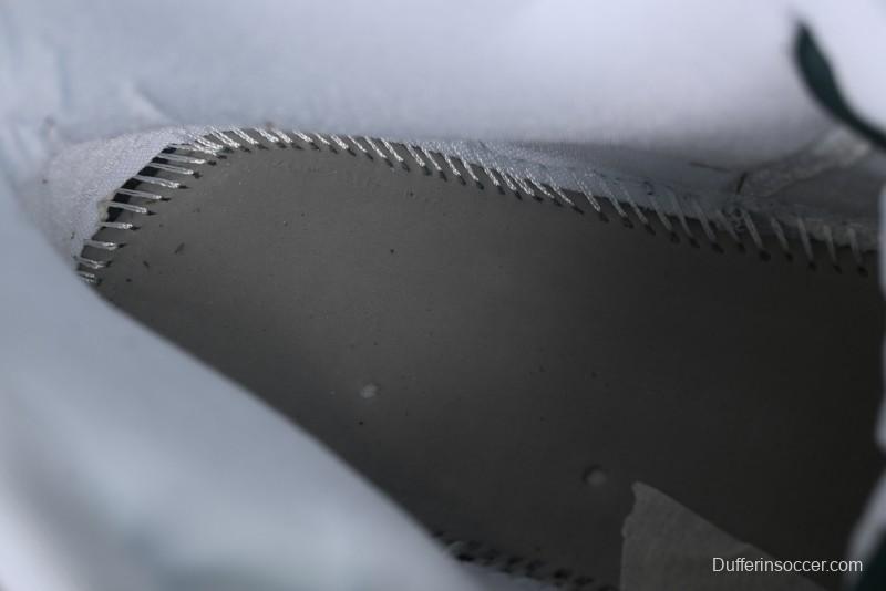 Nike Air Jordan 1 Mid Basketball Shoes in White/Oxidized Green - BQ6472-133