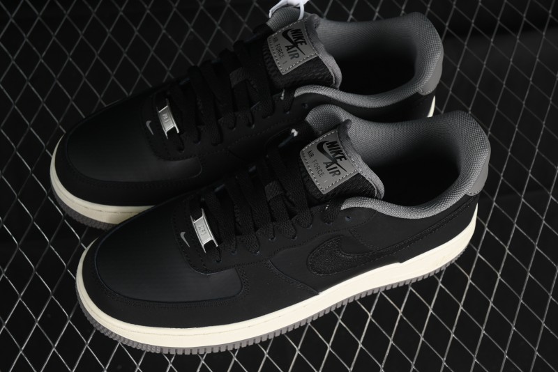 Nike Air Force 1 '07 Low Casual Sneakers with Full-Length Air Cushion - FZ5225-001