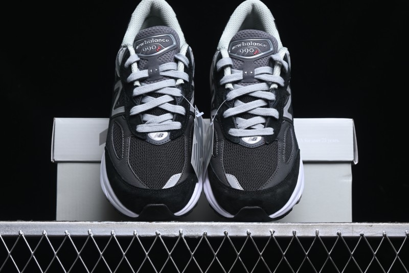 New Balance 990 Series High-End Made in USA Retro Casual Running Shoes - M990BK6