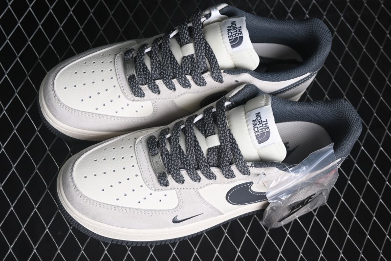 Nike Air Force 1 '07 Low Supreme The North Face Collaboration - Grey Black Red Logo - XZ6188-112