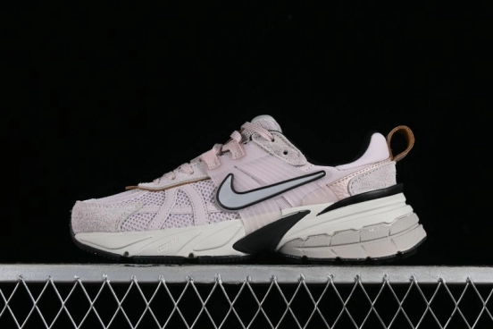 Nike Runtekk V2K Retro Low-Top Running Shoes with Cushlon Foam and Anti-Slip Design - FN6703-001