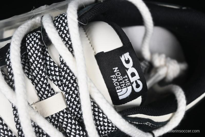 Nike SB Dunk Low The North Face x Supreme Anniversary Edition Customized Lace-Up Black White Black Swoosh Casual Skate Shoes - YX5066-227