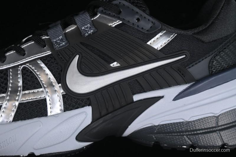 Nike Runtekk Run Retro Low-Top Running Shoes with Cushlon Foam and Anti-Slip Design - FD0736-005