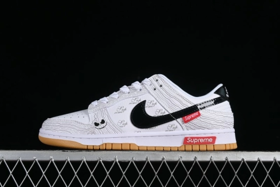 Supreme x Nike Dunk Low SB Casual Skate Shoes with Zoom Air Cushion - XD6188-034