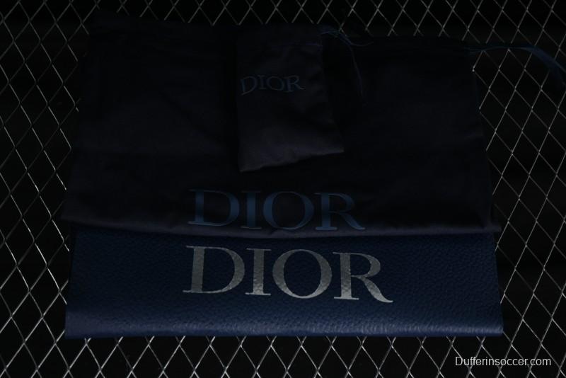 Dior B30 Sneakers with Reflective CD30 Logo - CD鞋