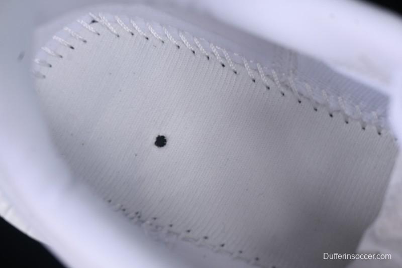 Nike Zoom Fly 6 Lightweight Responsive Running Shoes with React Foam and Carbon Fiber Plate - FN8454-100