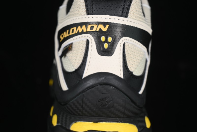 Salomon XT-Quest Outdoor Trail Running Shoes with SENSIFIT Technology and CONTAGRIP Outsole - 477810-23