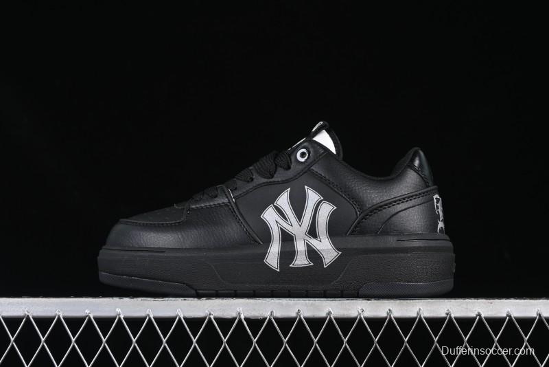 New York Yankees MLB Chunky Liner Custom Platform Casual Sneakers - 3ASXCA12N50WHS