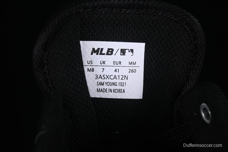 NY Yankees Black & Yellow Sneakers - Bold Logo Streetwear Shoes