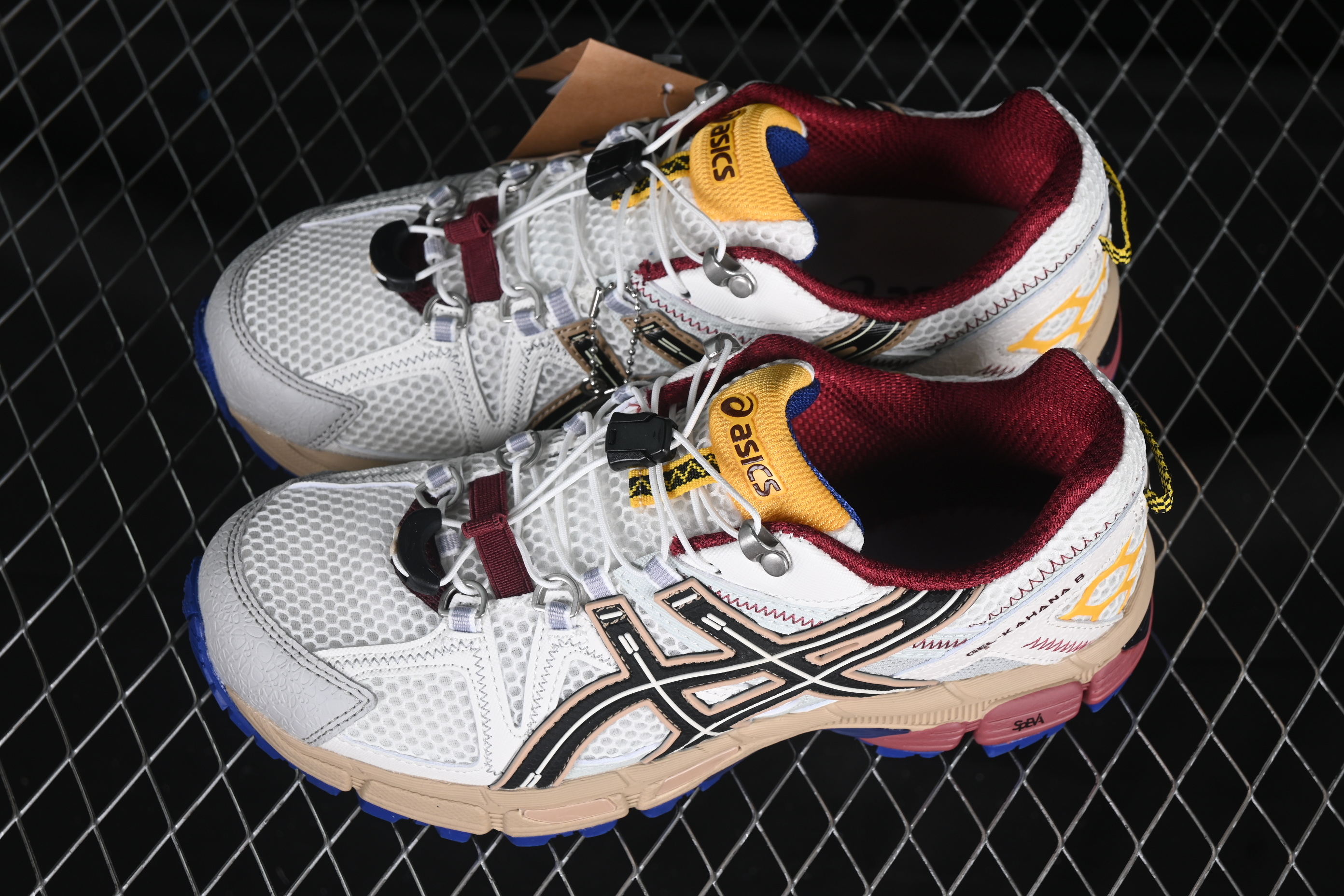 Asics Gel-Kahana 8 FL Retro Casual Running Shoes - 1011B828-100