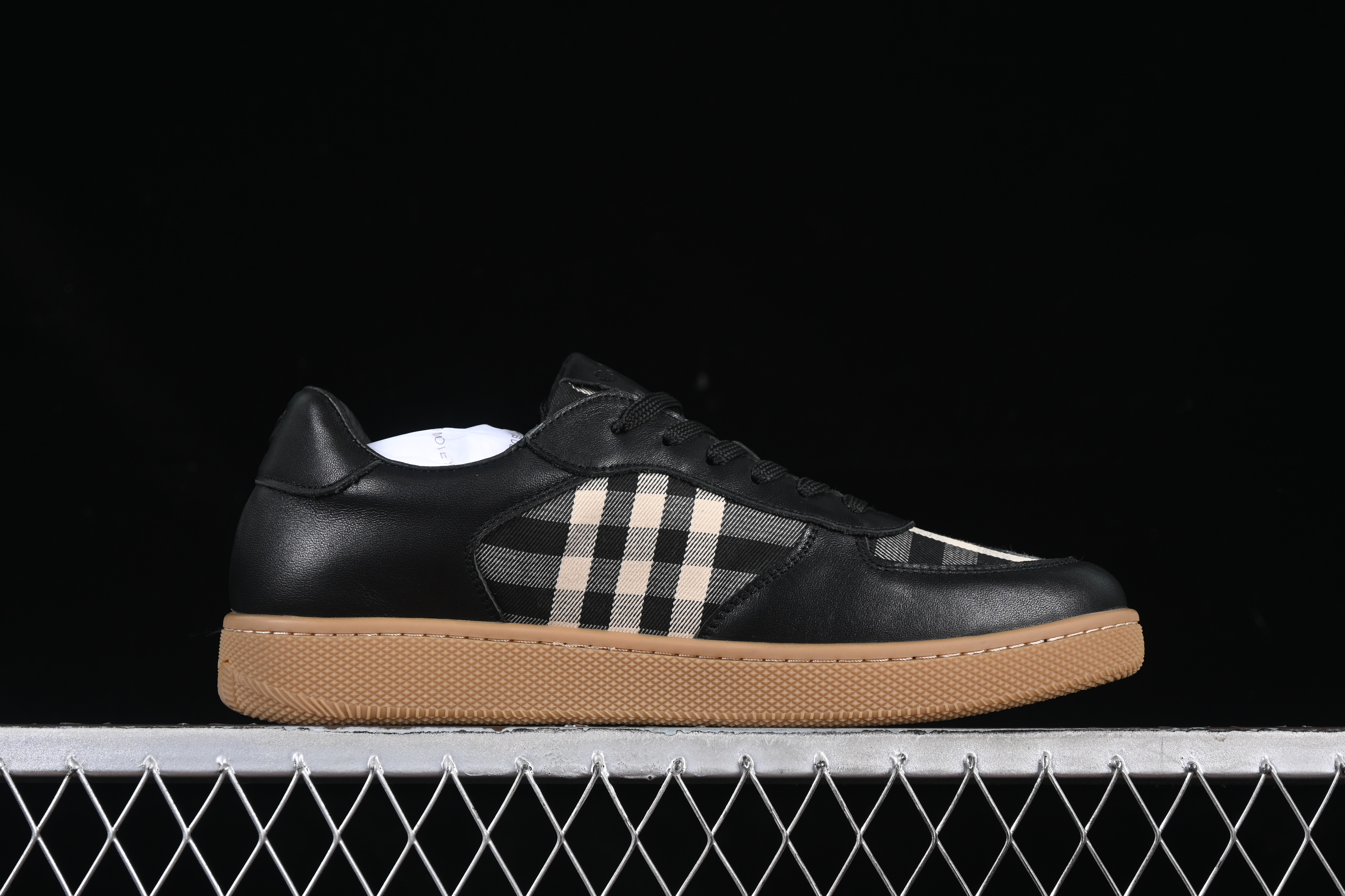 ECCO Street Flow Casual Sneakers with Color Blocking Design - 63750101001
