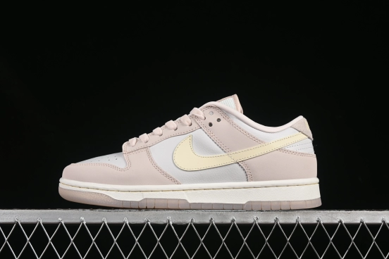 Nike SB Dunk Low White Light Pink SB Low-Top Casual Skate Shoes - FB7901-601