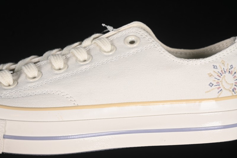 Converse Chuck 1970s Low Top Casual Sneakers with Moon Embroidery - A15750C