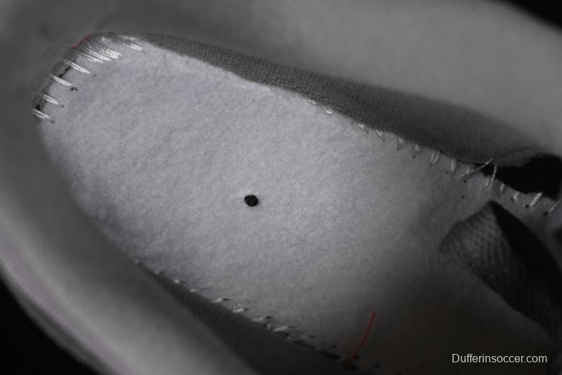 Nike Air Max 90 Retro Running Shoes with Air Cushion Technology - DO6706-002