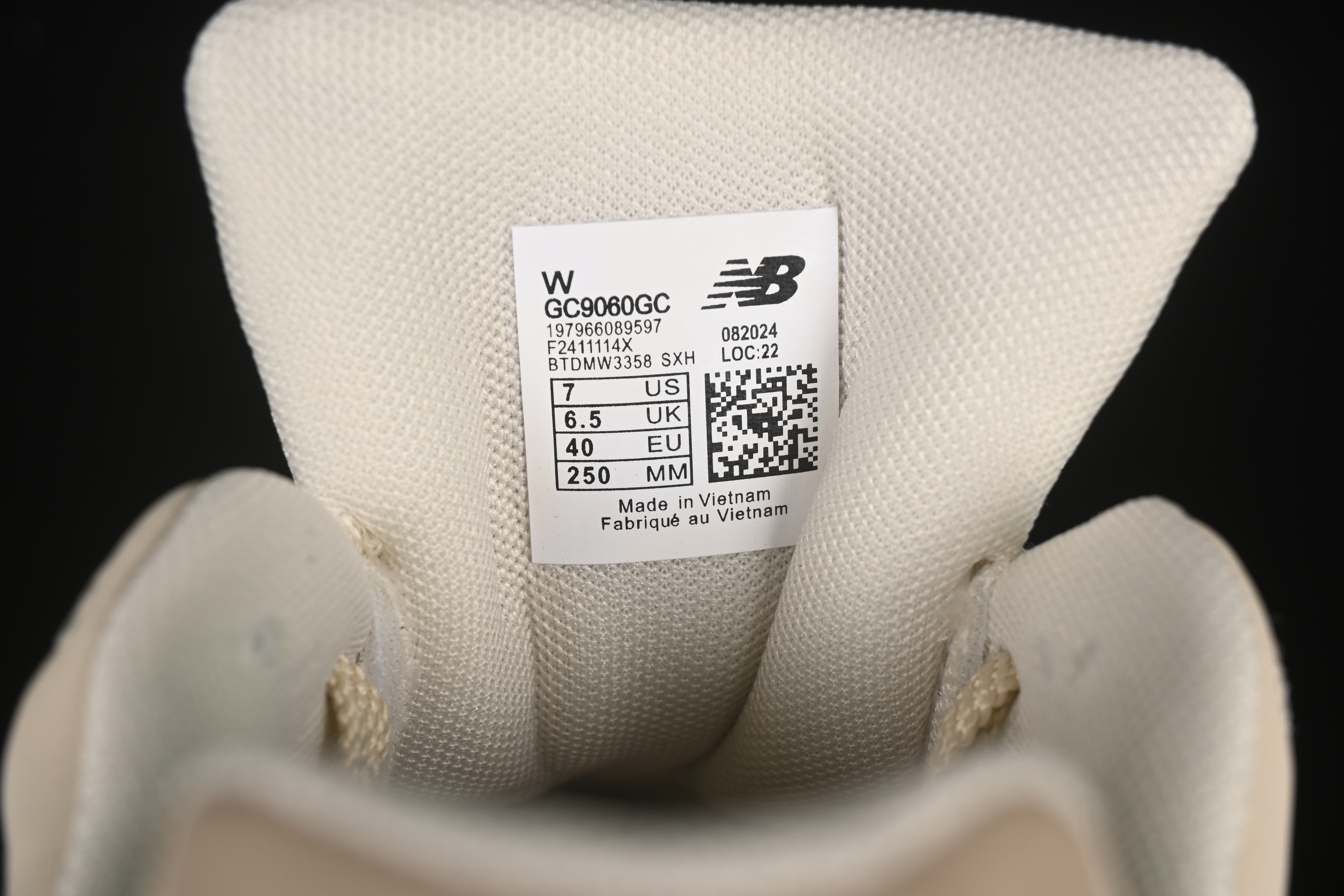 New Balance NB9060 Series Retro Casual Running Shoes with ABZORB Cushioning - GC9060GC