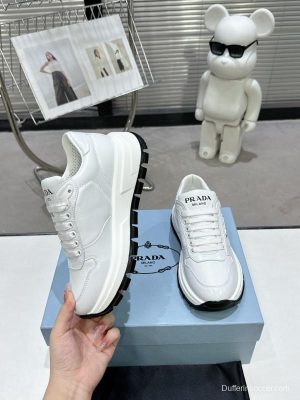 2025 Women Prada White Leather Sneakers KFY00310