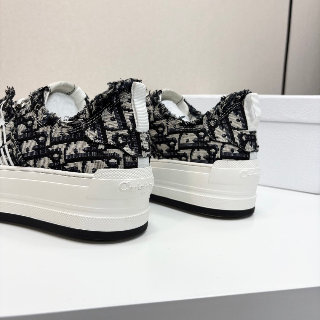 2025 Women Dior Black Grey Canvas Casual Sneaker LY00300