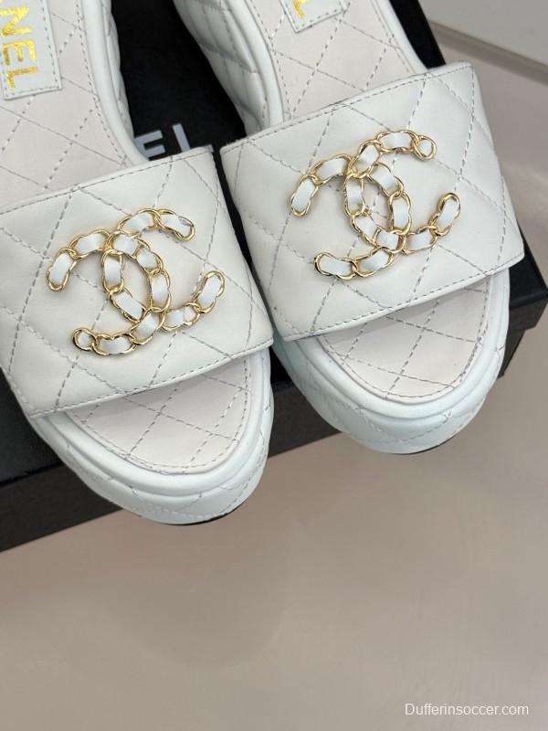 2025 Women Chanel White Leather Slippers