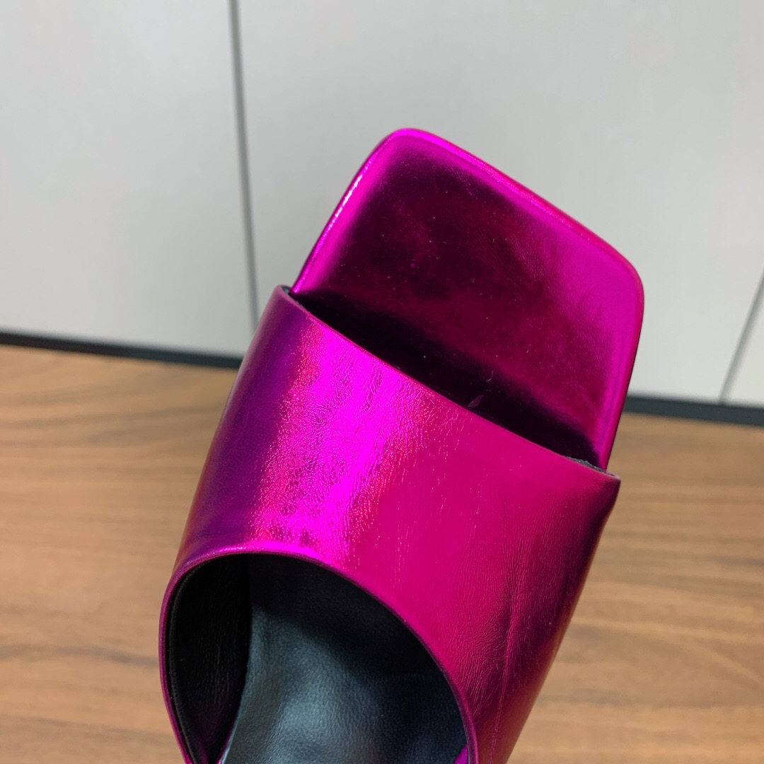 2025 Women VERSACE Pink Leather Slippers