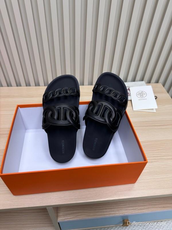 2025 Slippers Hermès Black Leather Slippers