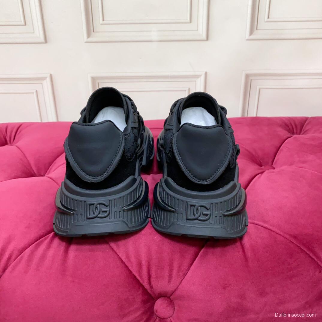 2025 Unisex Dolce & Gabbana Black Mesh Leather Sneakers LY00340
