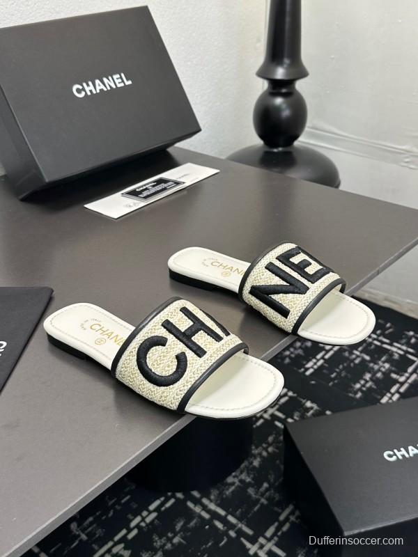 2025 Women CHANEL White Black Canvas Slippers