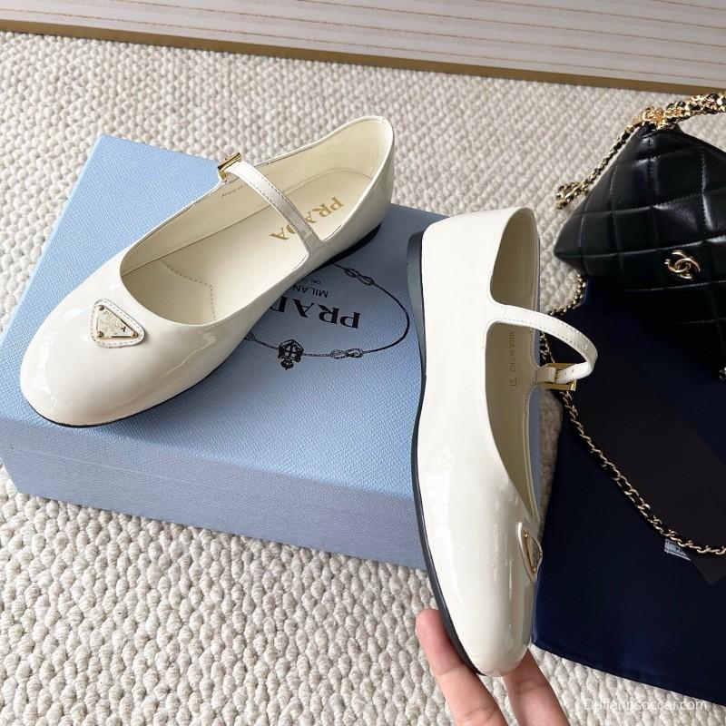 2025 Women Prada White Patent Leather Mary Jane Flat Shoes