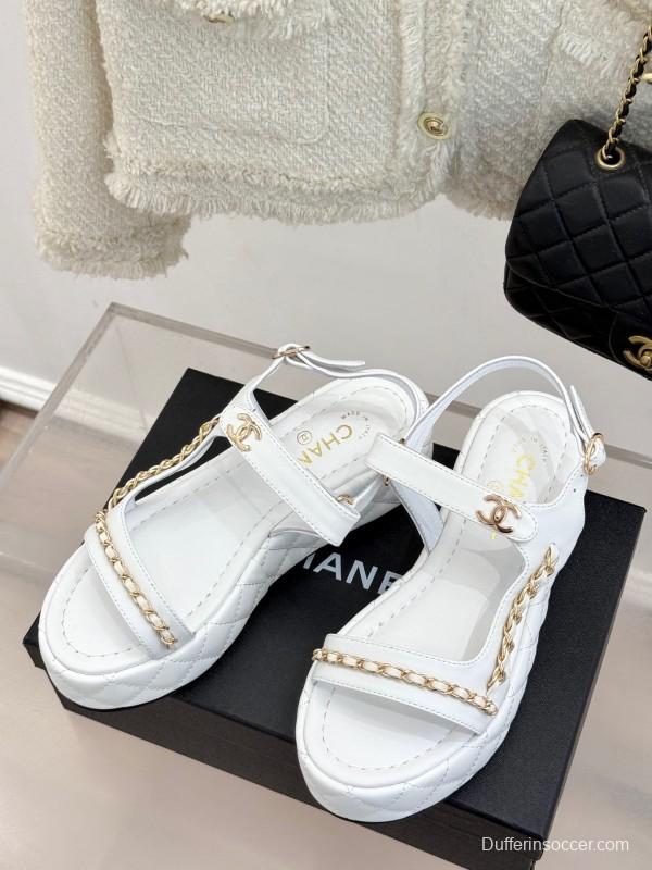 2025 Women Chanel White Leather Sandals Chain Decoration KFY00270