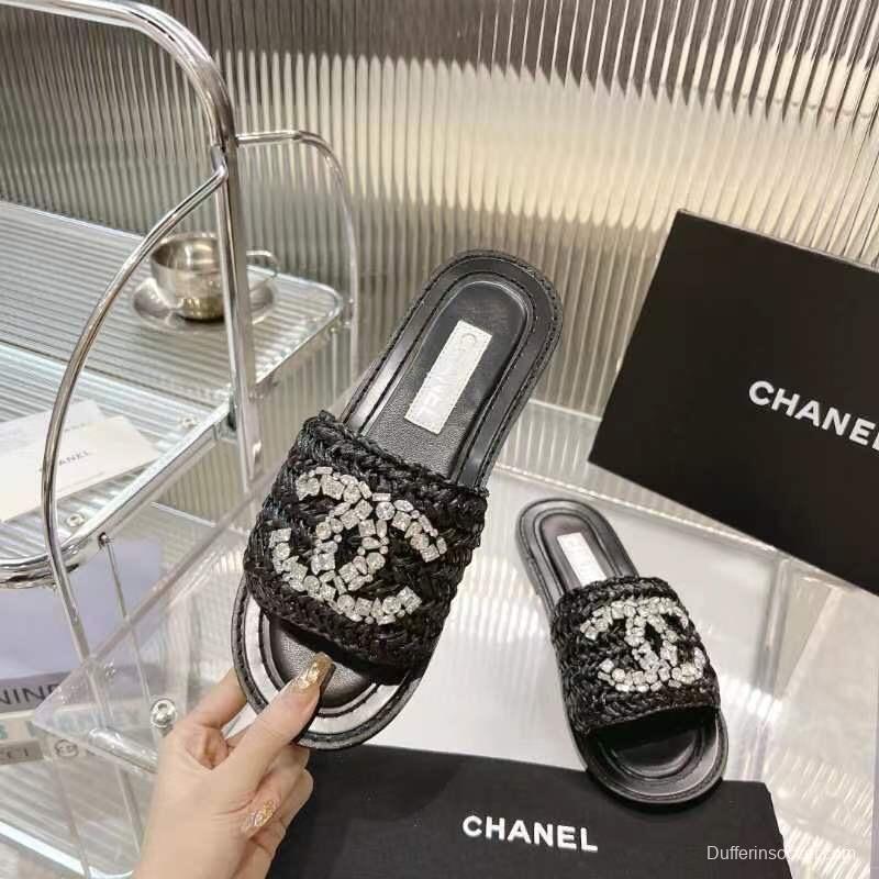 2025 Women Chanel Black Raffia Leather Slippers LY00270