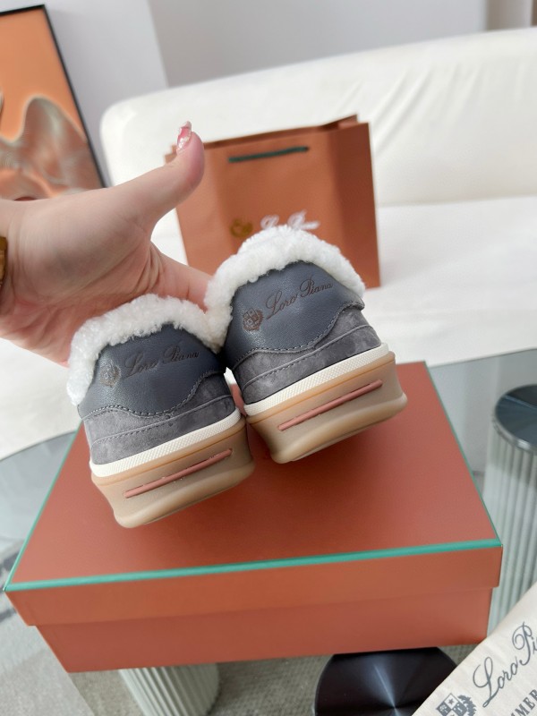 2024 Unisex Le Parmentier Grey Suede Rubber Low Top Sneakers MJ00350