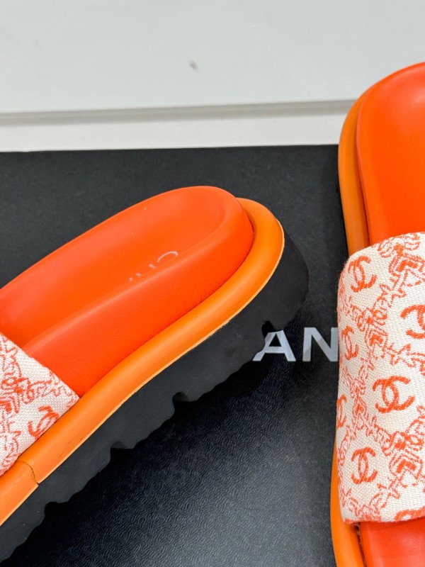 2025 Slippers Chanel Orange Nylon Slippers