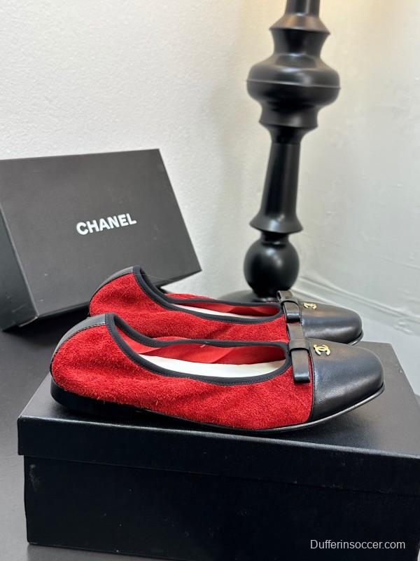 2025 Women CHANEL Red And Black Lambskin Ballet Flats Classic Bow Detail CC Logo LY00360(F)