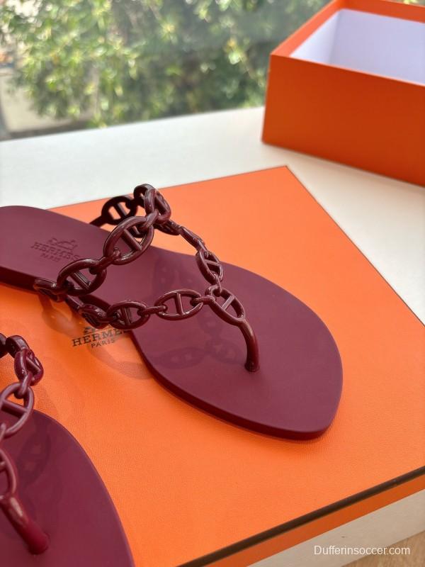 2025 Women Hermès Burgundy Leather Chain Strap Sandals G059 (F)
