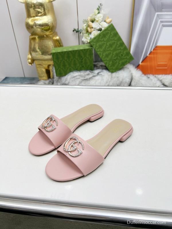 2025 Women Gucci Pink Leather Slippers GG Buckle MJ00190